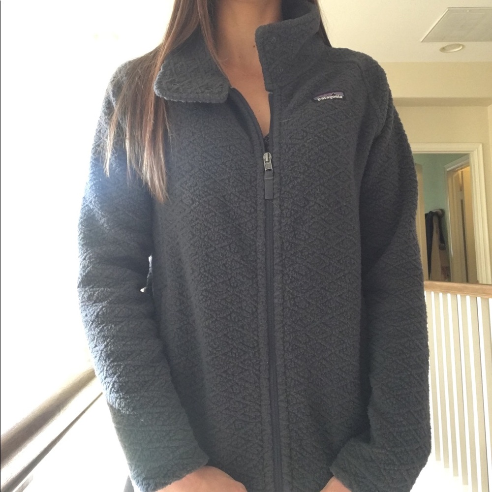 Patagonia jacket. Dark blue. Size small.